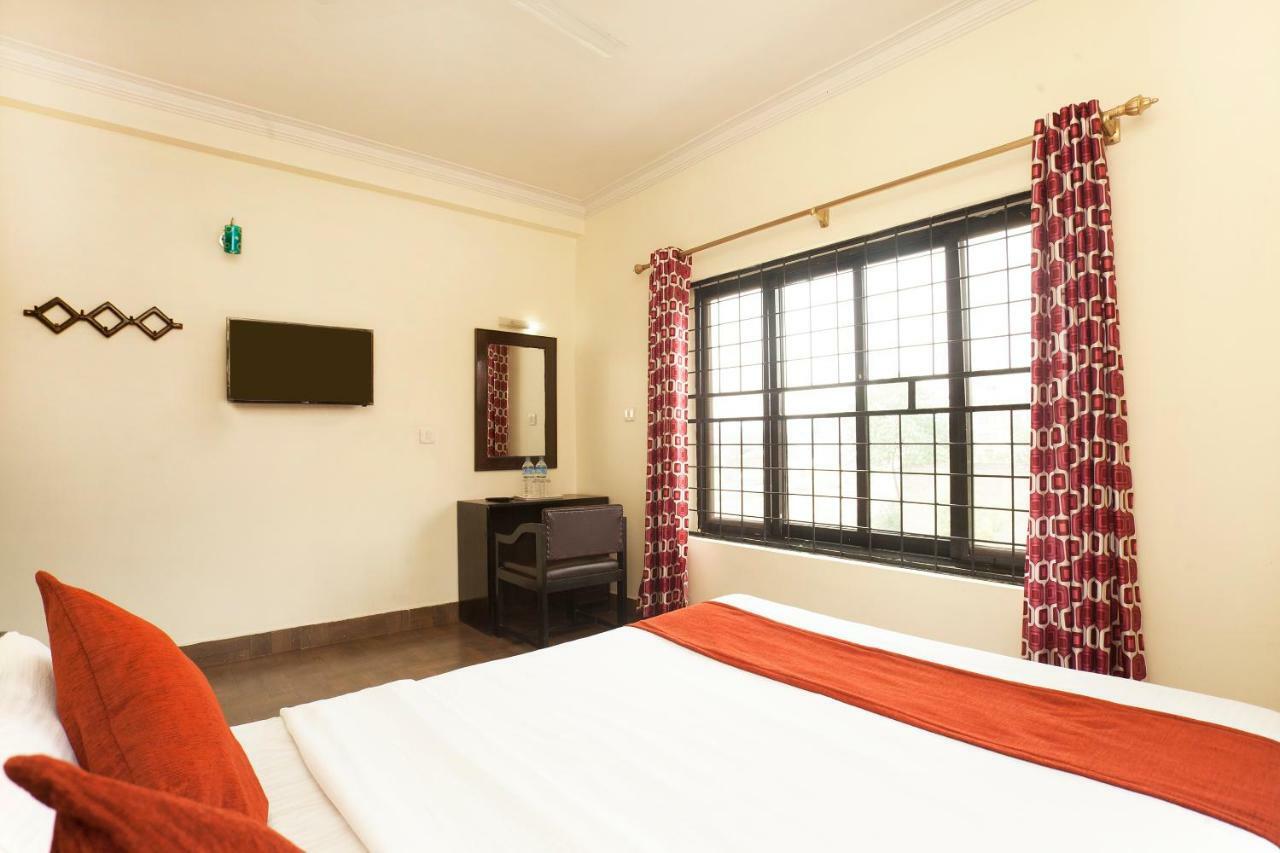Hotel The Holy Birth Rummindei Bagian luar foto