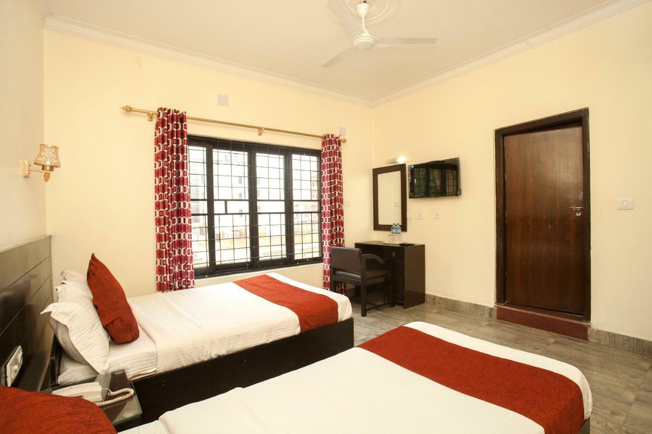 Hotel The Holy Birth Rummindei Bagian luar foto