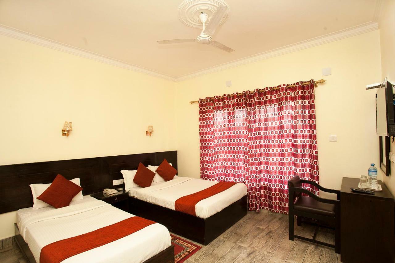 Hotel The Holy Birth Rummindei Bagian luar foto
